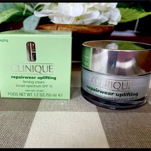 Clinique Repairwear Uplifting Firming Cream
